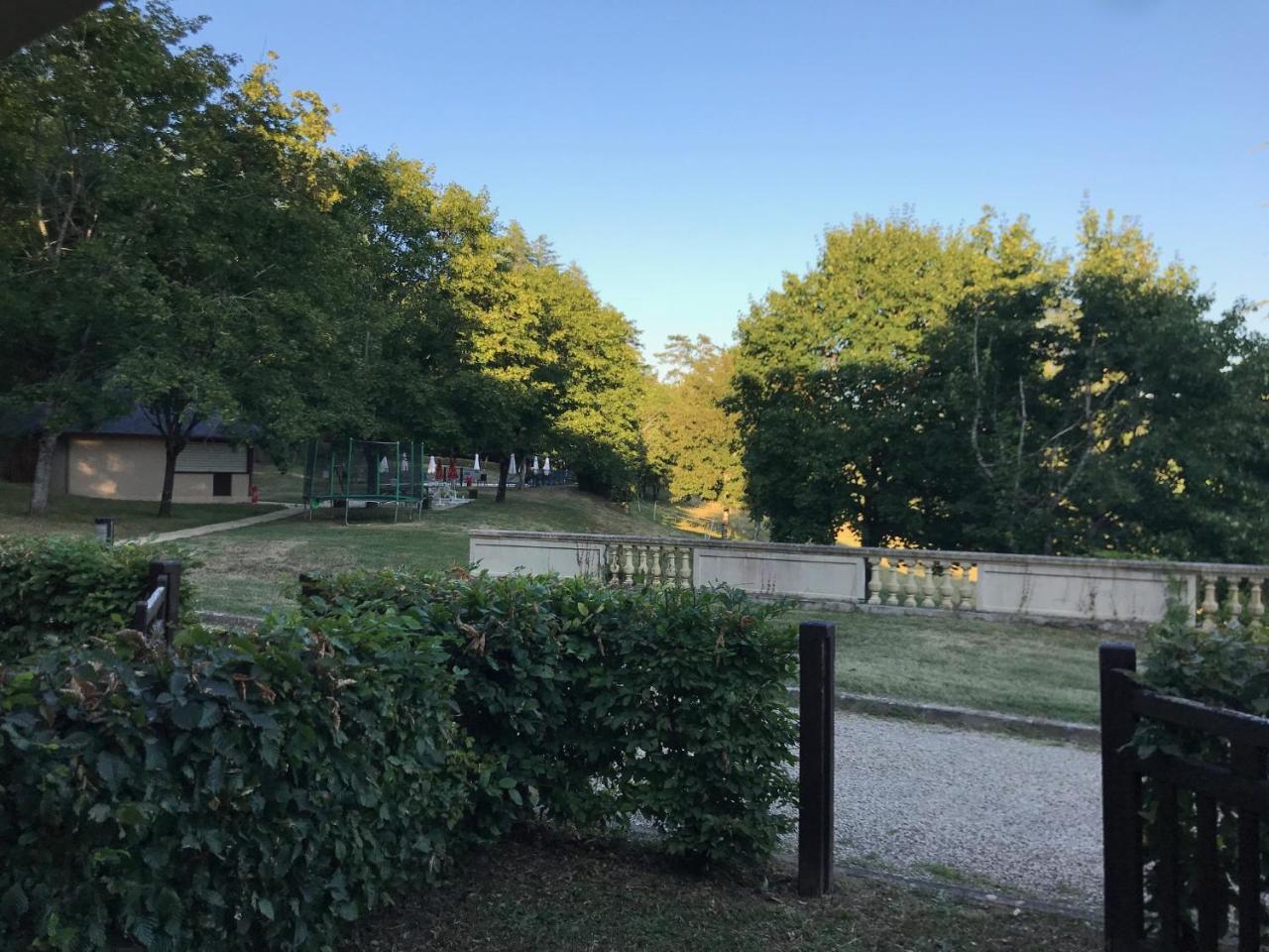 Domaine De Puy Robert Lascaux - A 800M Grotte De Lascaux - Hotel Avec Piscine - Chambres Et Gites-Appartements - Sarlat - Dordogne Montignac-Lascaux Zewnętrze zdjęcie